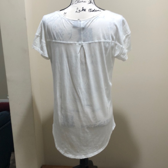 Cynthia Rowley Scoop Neck Casual Tee - Picture 2 of 3